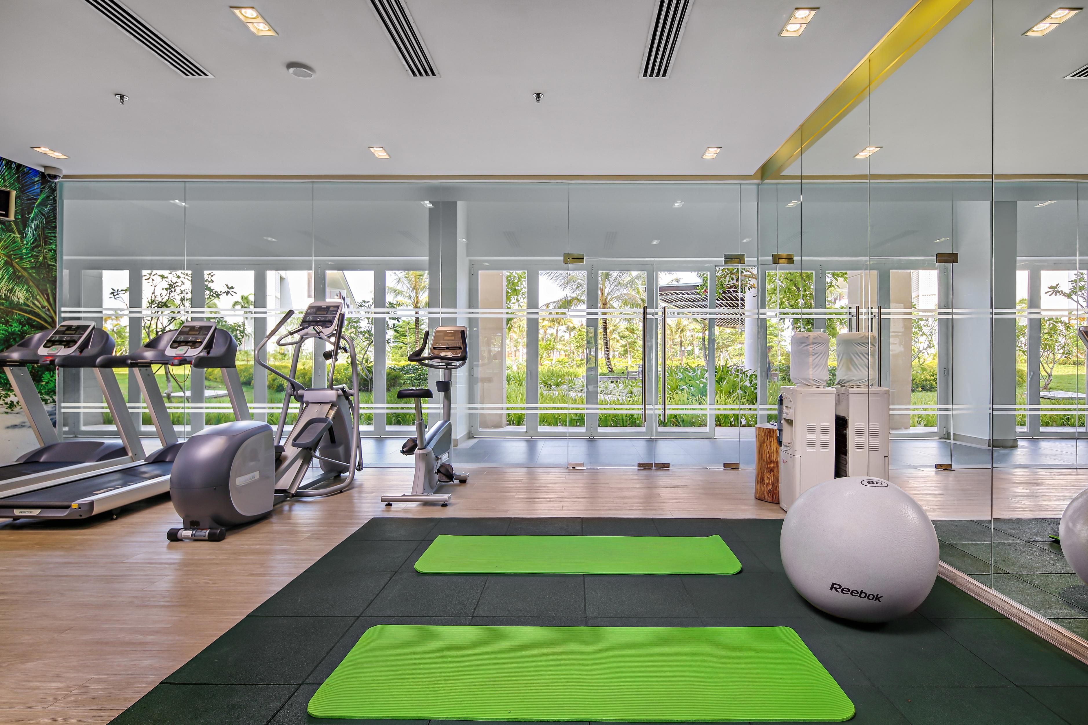 Sol By Melia Phu Quoc Hotell Exteriör bild A gym