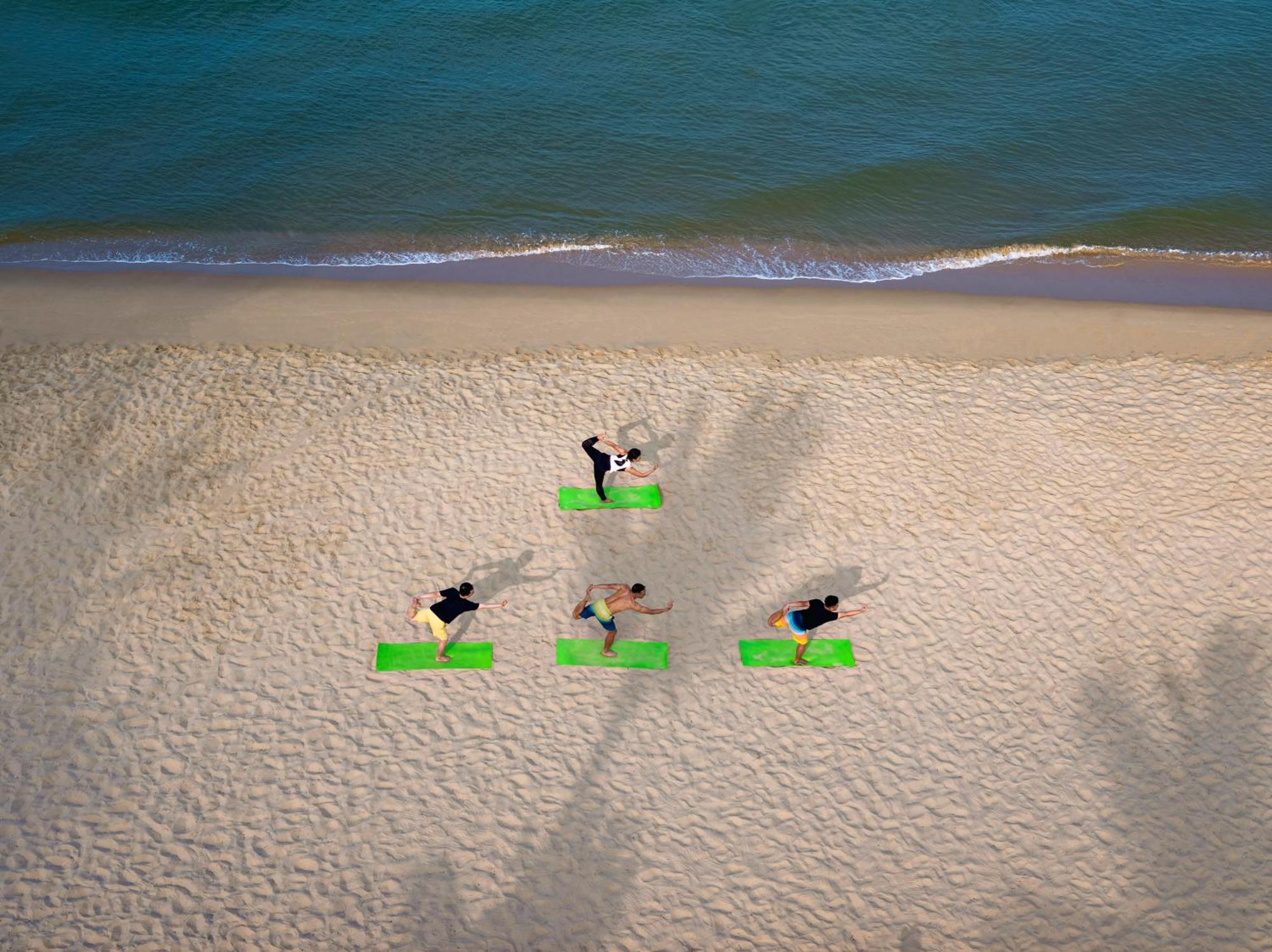 Sol By Melia Phu Quoc Hotell Exteriör bild Tracking of moving objects
