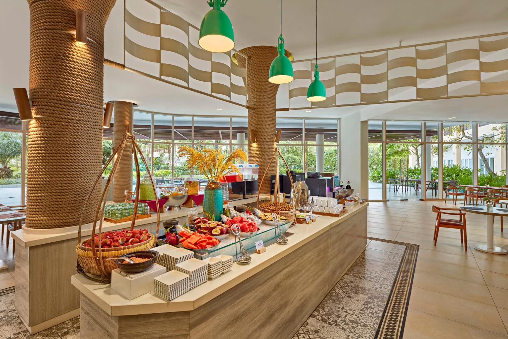Sol By Melia Phu Quoc Hotell Exteriör bild The Beach Club